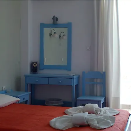 Paros Bay Parasporos