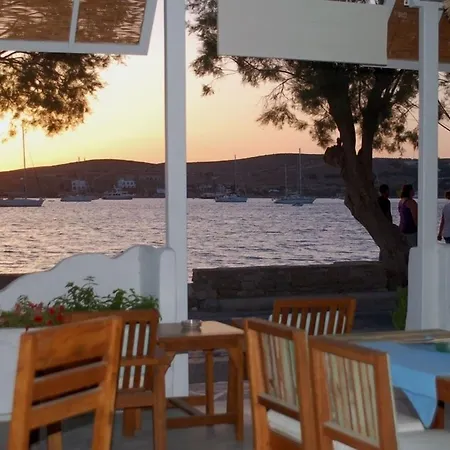 Paros Bay Hotel Parasporos