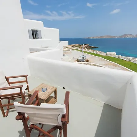 Paros Bay Parasporos