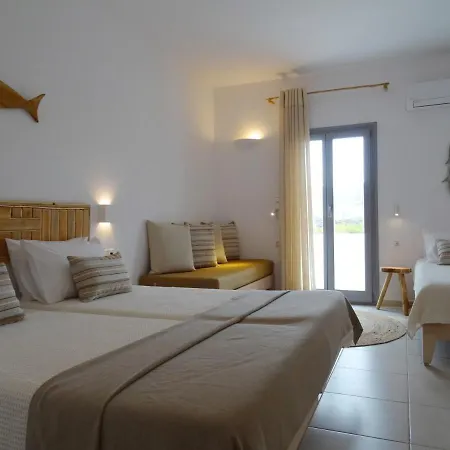 Paros Bay Szálloda Parászporosz