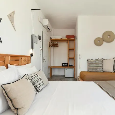 Szálloda Paros Bay 4*