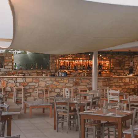 Paros Bay 4* Parászporosz
