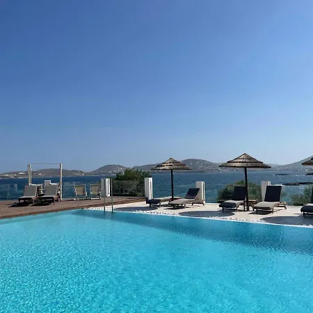 Paros Bay ホテル