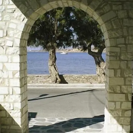 Paros Bay Hotel 4*