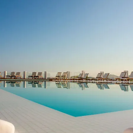 Paros Bay 4* Parászporosz