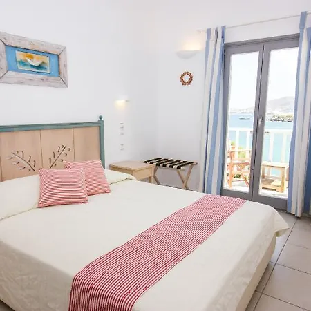 Paros Bay Szálloda 4*
